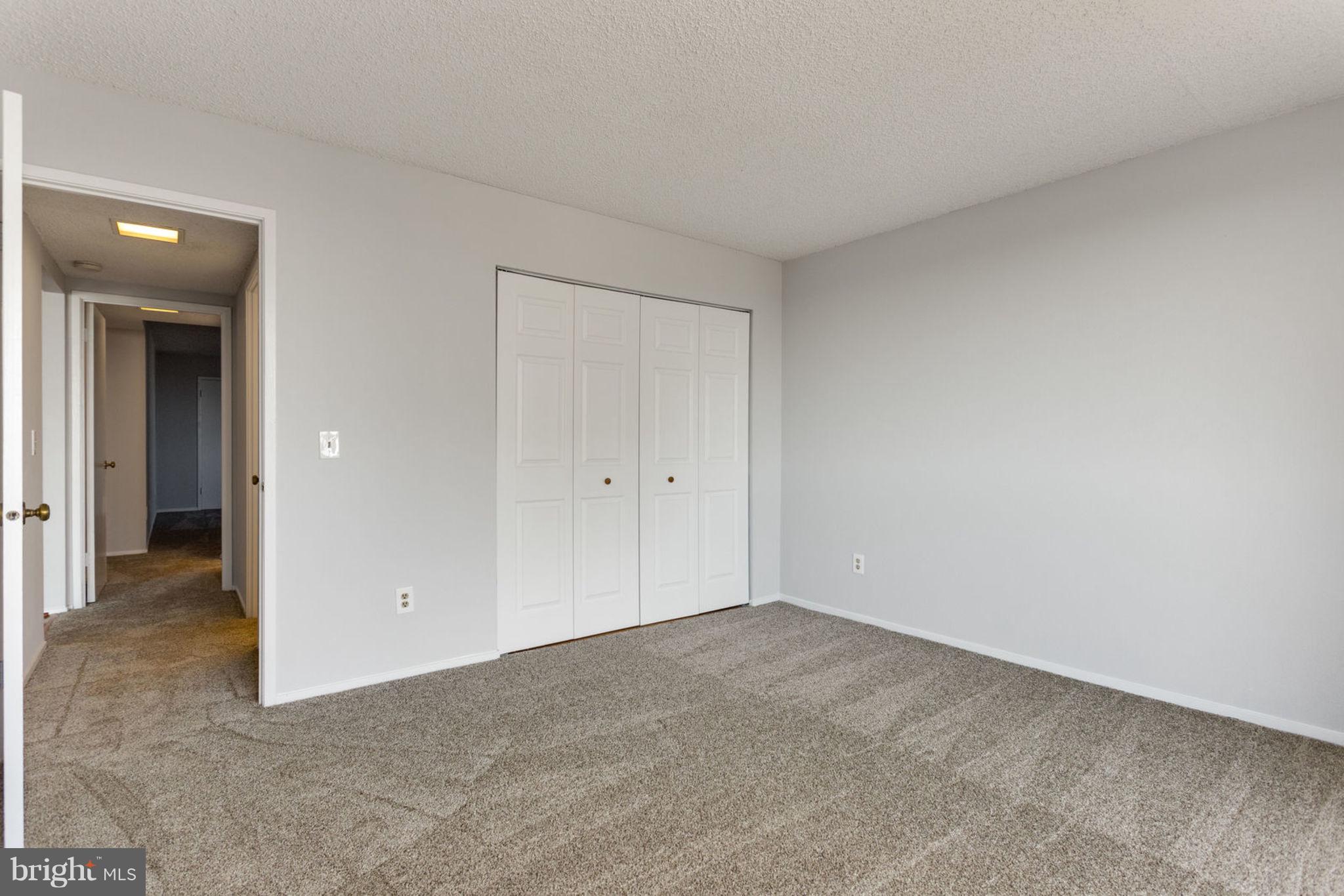 6101 Edsall Road, Unit 1105 Alexandria, VA 22304 - Photo 33 of 42 SECOND BEDROOM