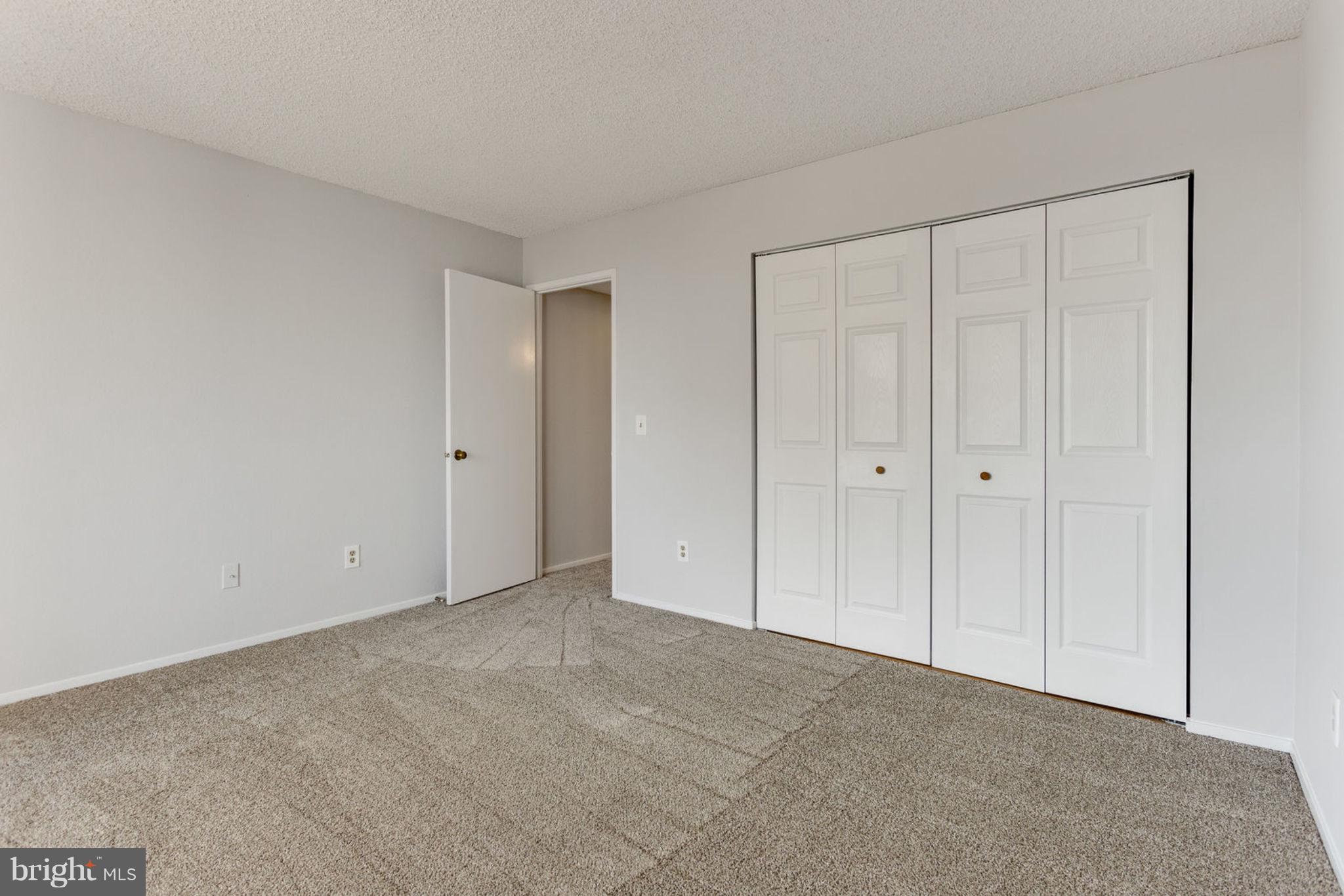 6101 Edsall Road, Unit 1105 Alexandria, VA 22304 - Photo 34 of 42 SECOND BEDROOM