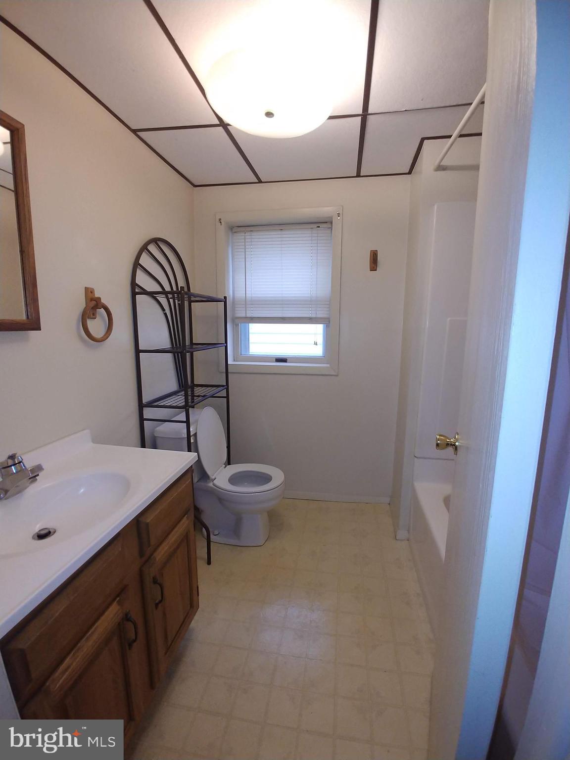 29 North Reamstown Road Reamstown, PA 17567 - Photo 6 of 10 Bathroom