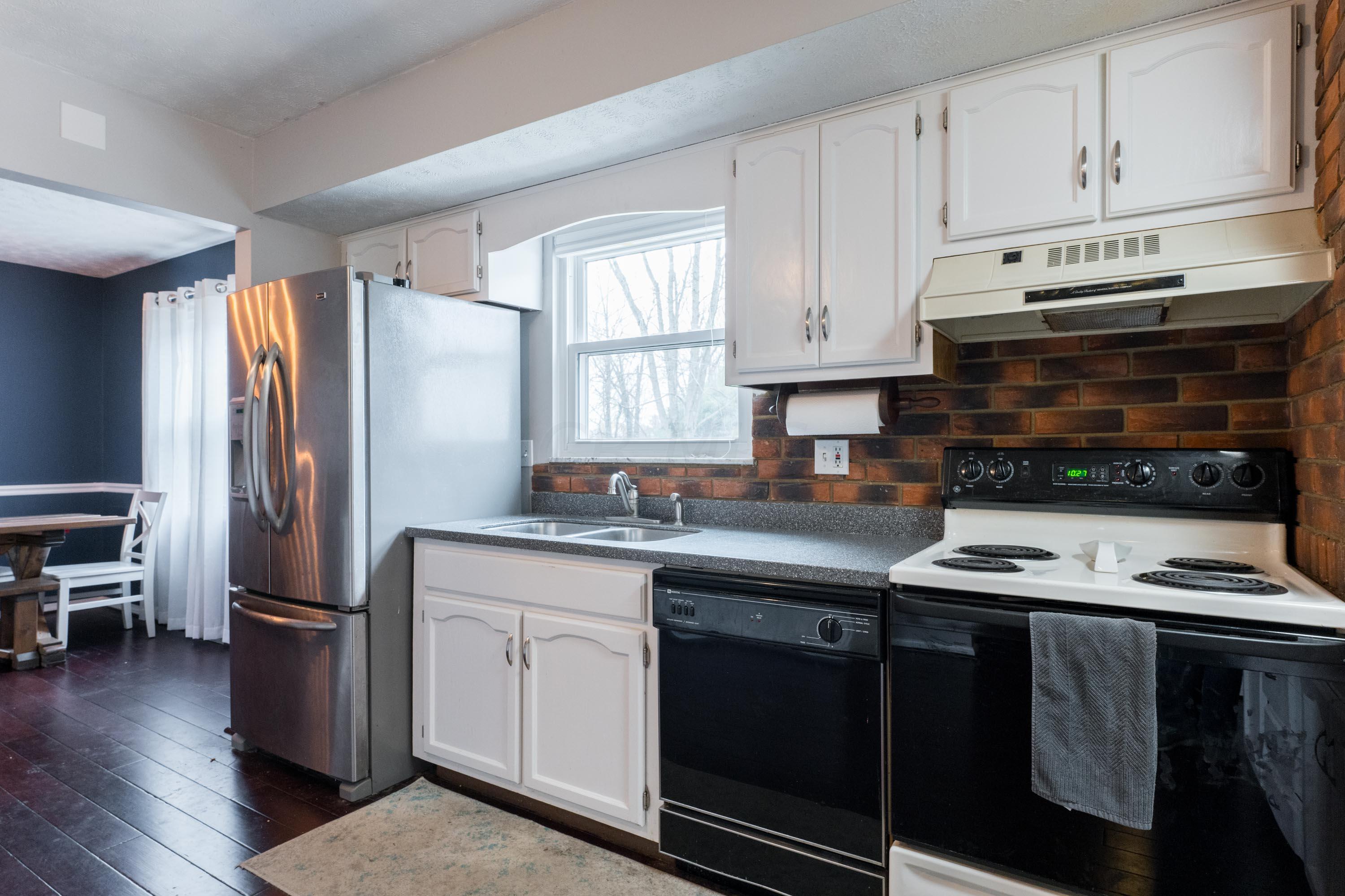 8455 Morse Road Southwest Blacklick, OH 43004 - Photo 5 of 44 Kitchen