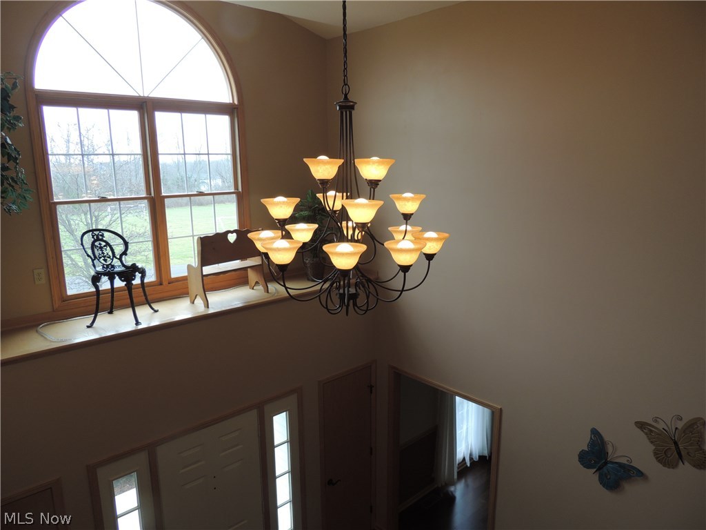 3759 Royal Rock Road Akron, OH 44321 - Photo 4 of 25