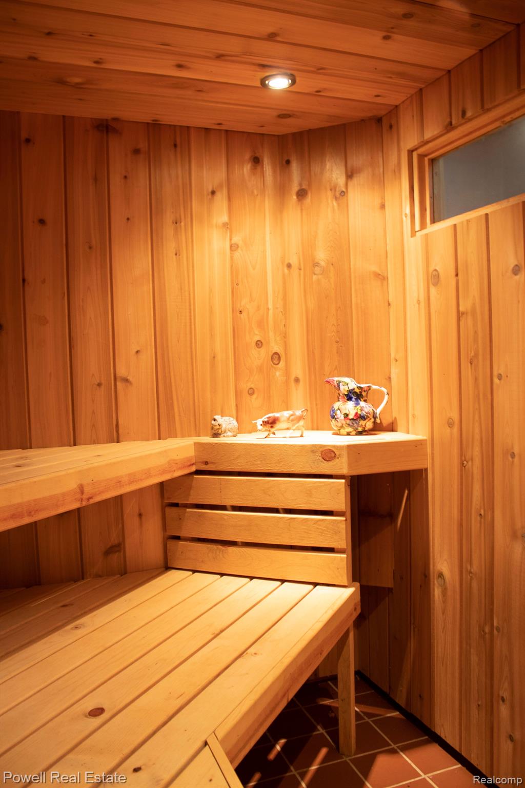 20027 Wayne Road Livonia, MI 48152 - Photo 26 of 40 Inside of Sauna