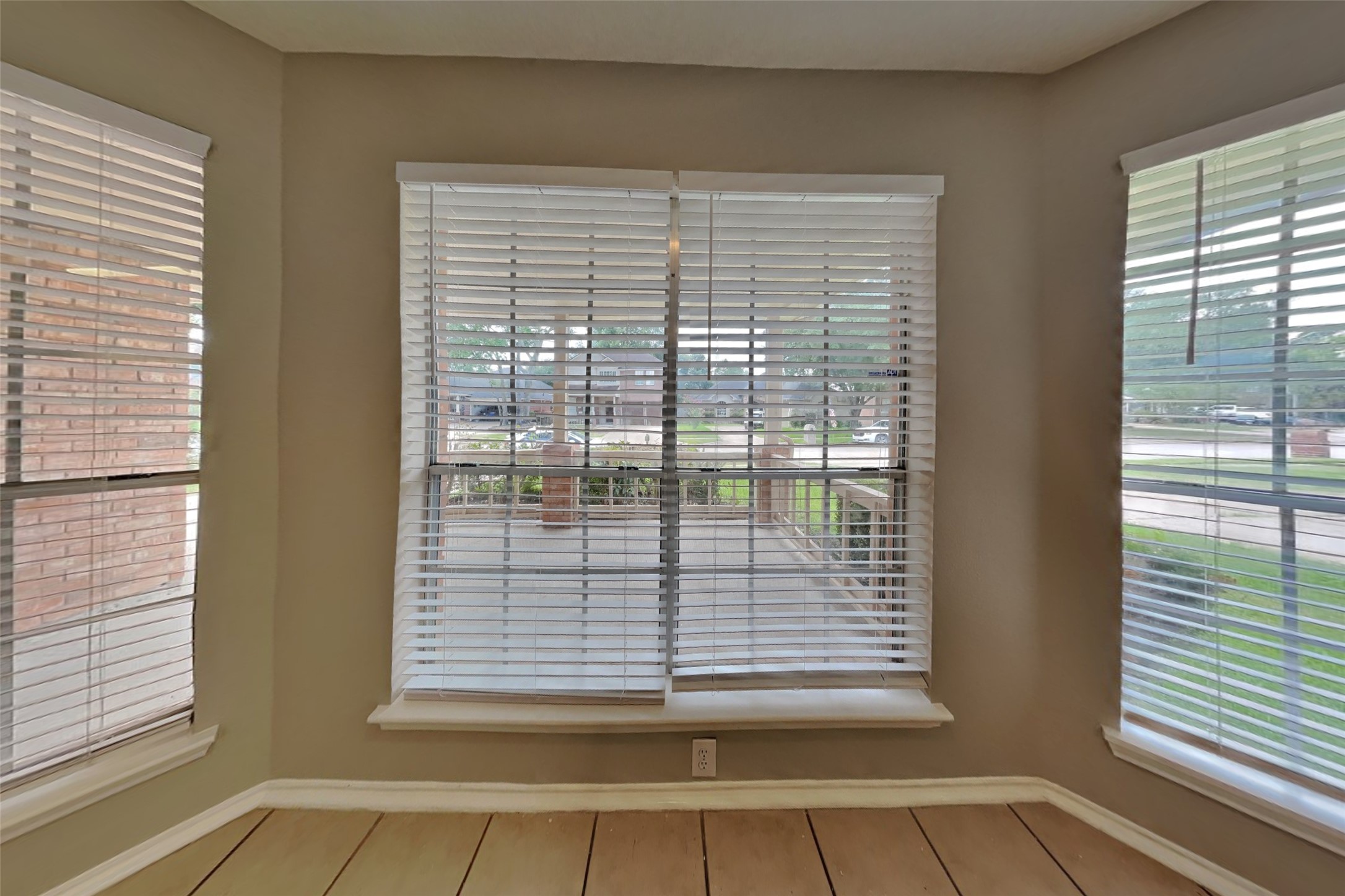 1327 Coppercrest Drive Spring, TX 77386 - Photo 6 of 19