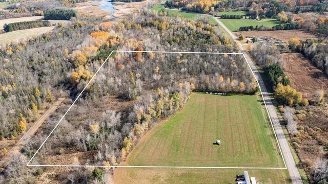 $89,900 | County Road South, Marion, WI 54950
