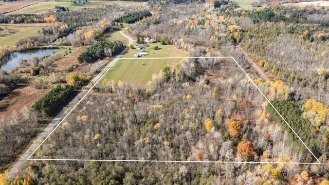 $89,900 | County Road South, Marion, WI 54950