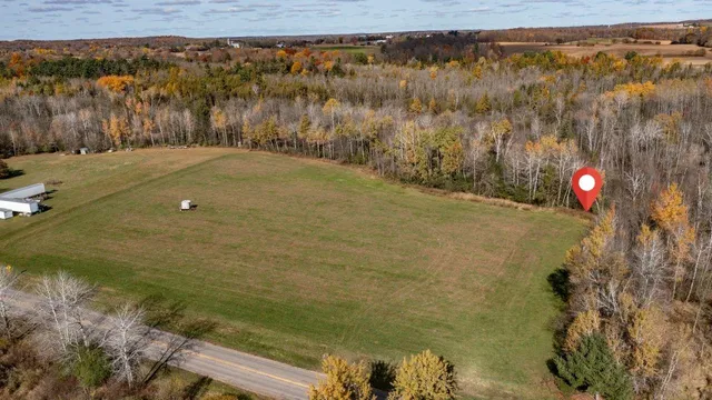$89,900 | County Road South, Marion, WI 54950