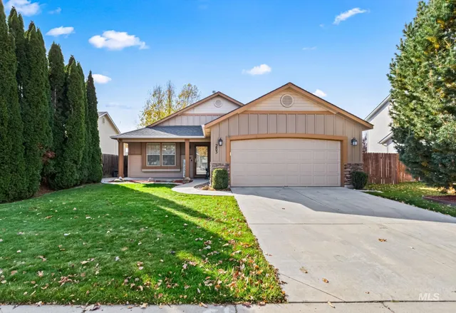 $459,900 | 283 East Producer Drive, Meridian, ID 83646