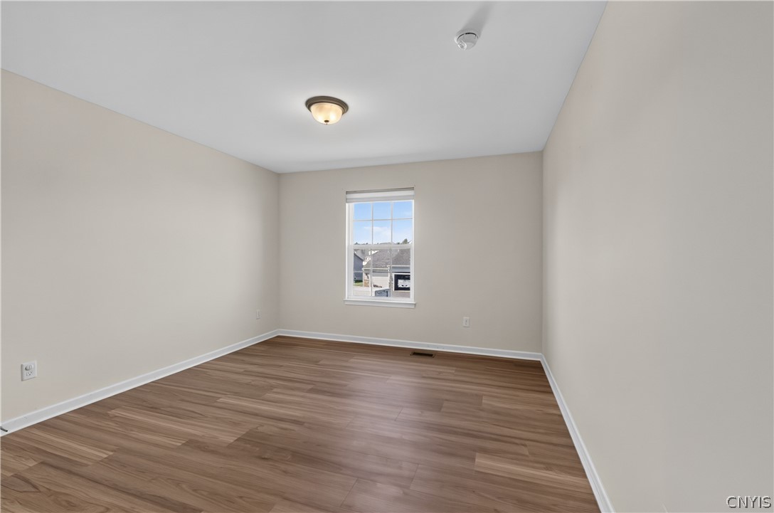 101 Rising Crest Circle Manlius, NY 13116 - Photo 28 of 35 Bedroom #2
