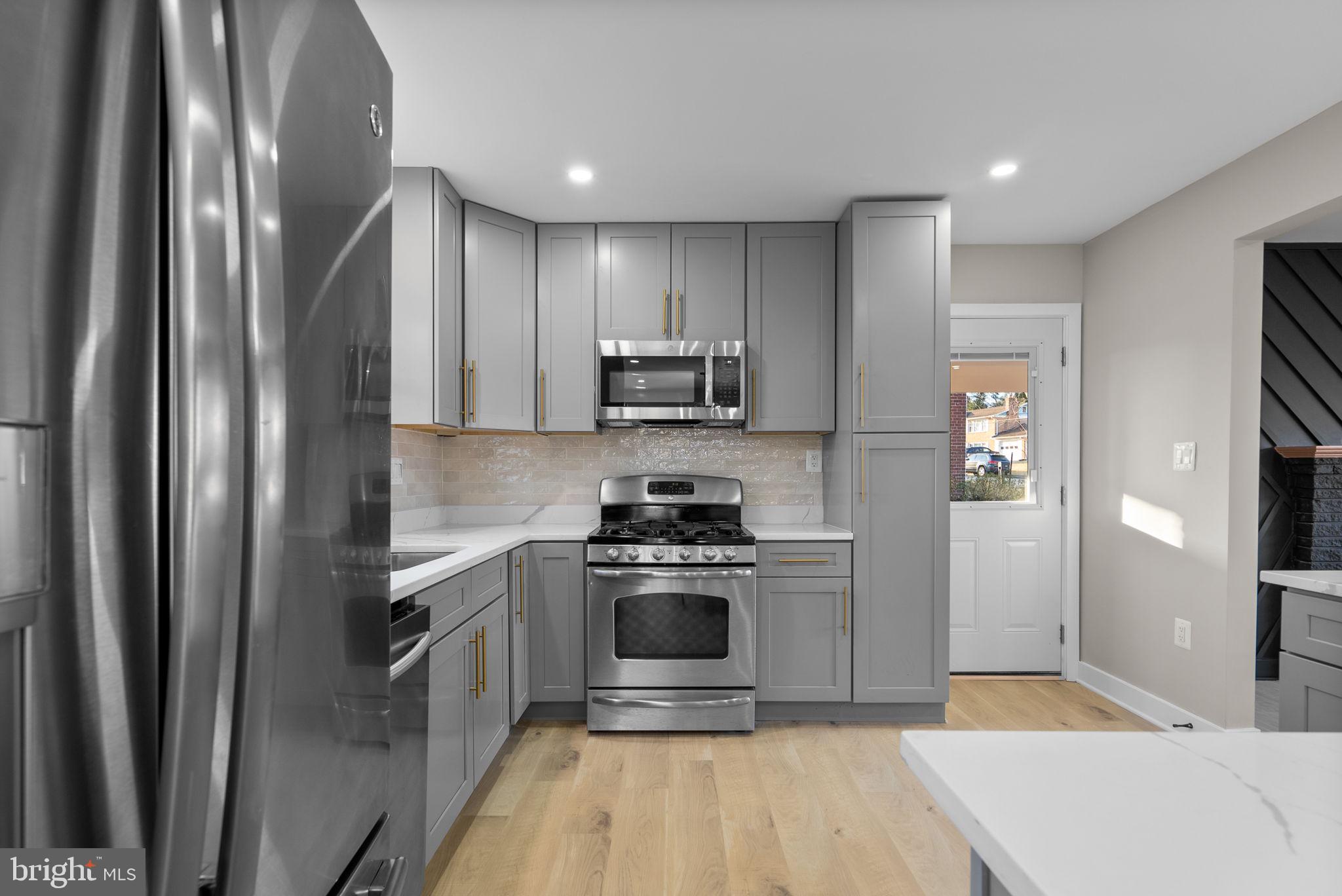 6917 Crafton Lane Clinton, MD 20735 - Photo 11 of 41