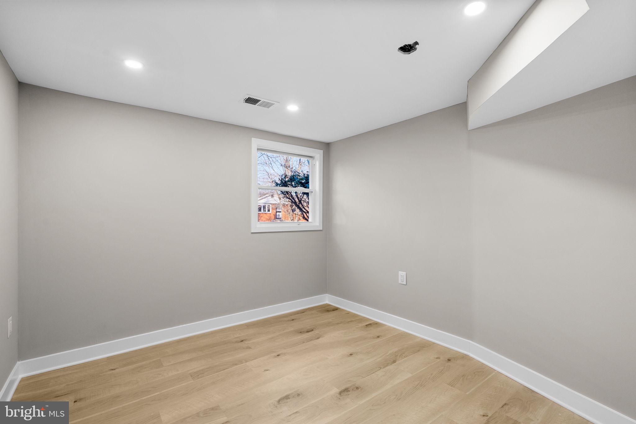 6917 Crafton Lane Clinton, MD 20735 - Photo 35 of 41