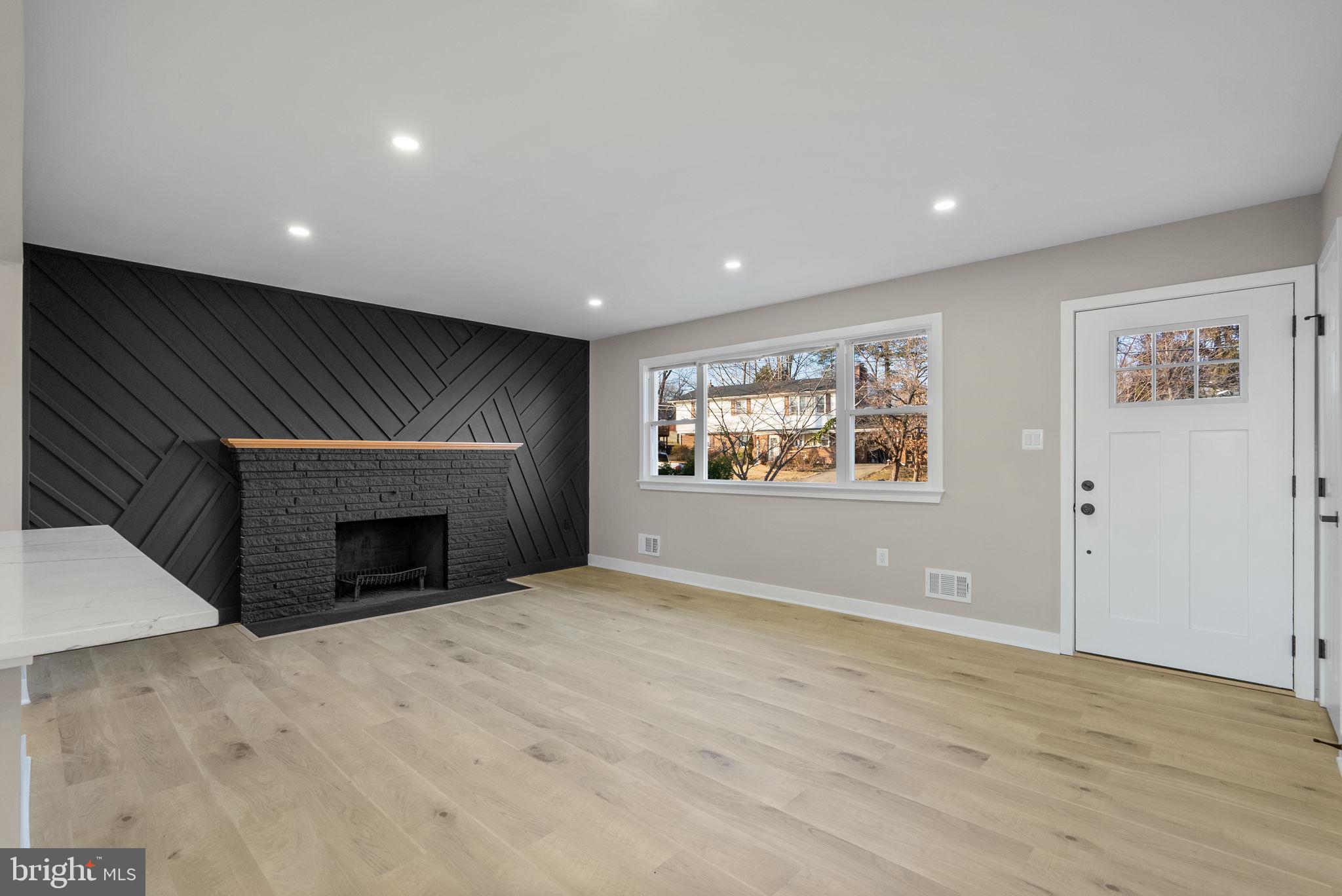 6917 Crafton Lane Clinton, MD 20735 - Photo 6 of 41