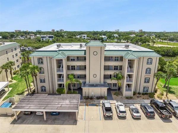 $499,000 | 426 Bouchelle Drive, Unit 101, New Smyrna Beach, FL 32169