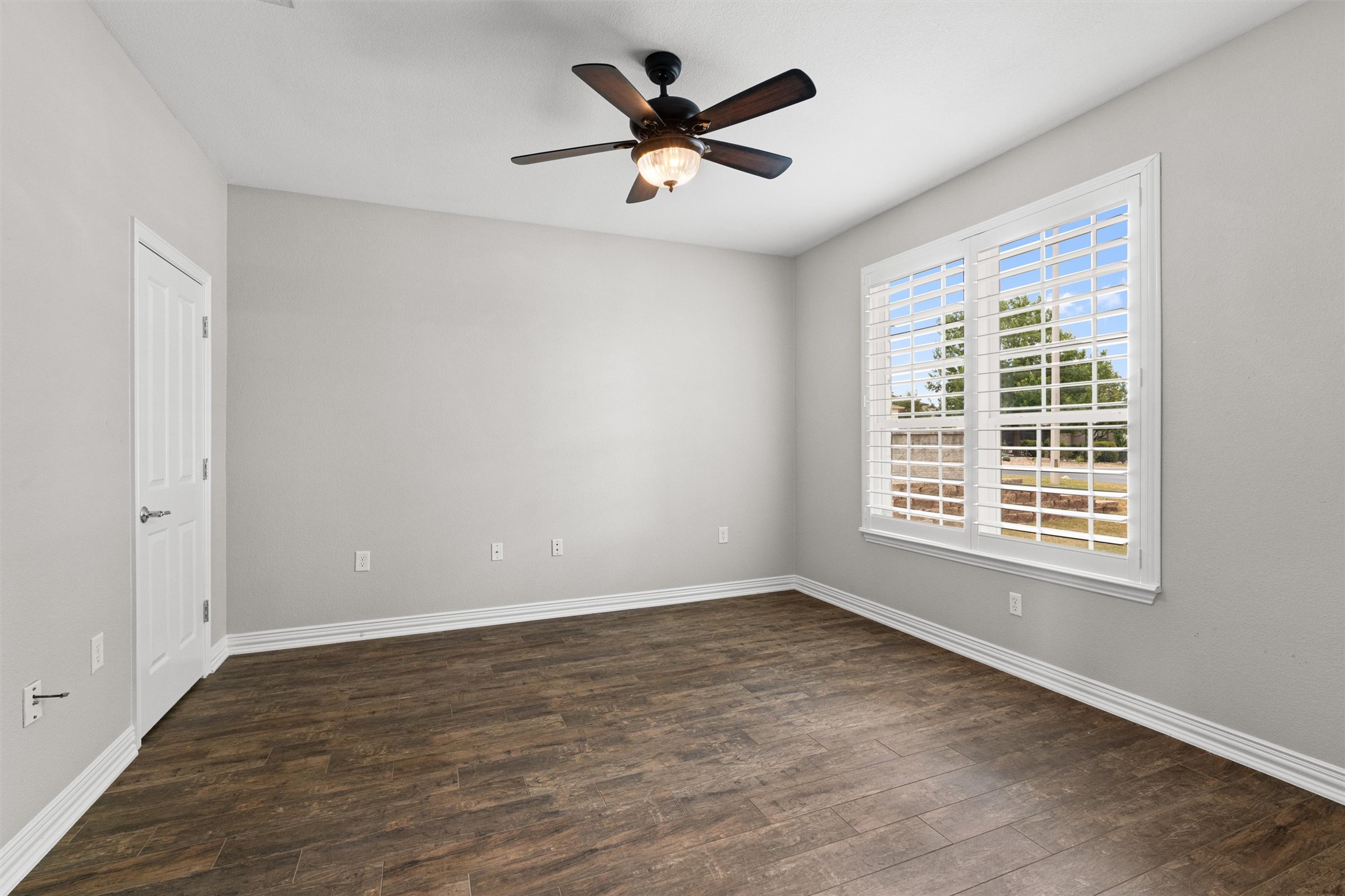 102 Emory Peak Trail Georgetown, TX 78633 - Photo 11 of 40
