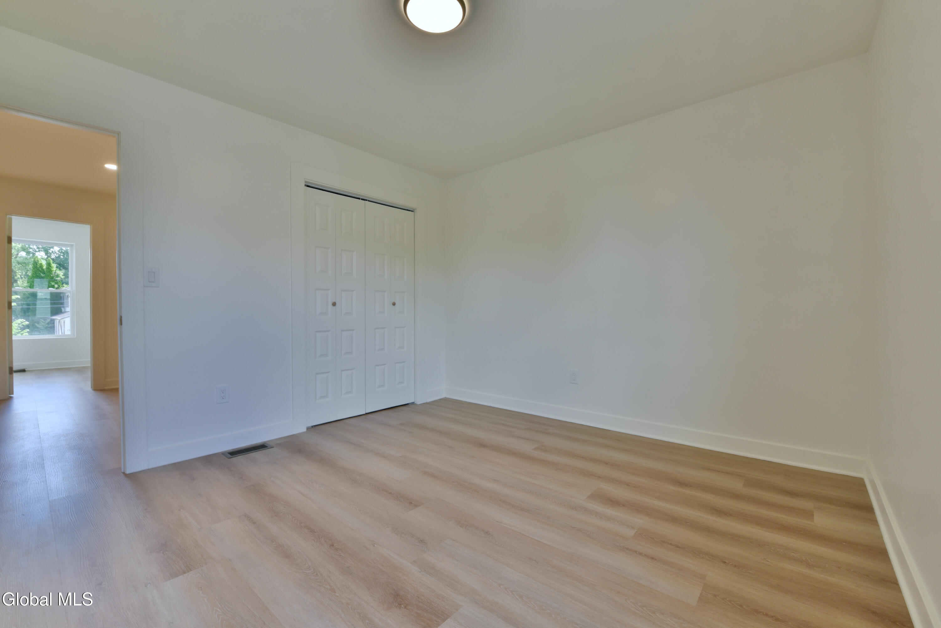 802 South Ravine Road Niskayuna, NY 12309 - Photo 52 of 60 50