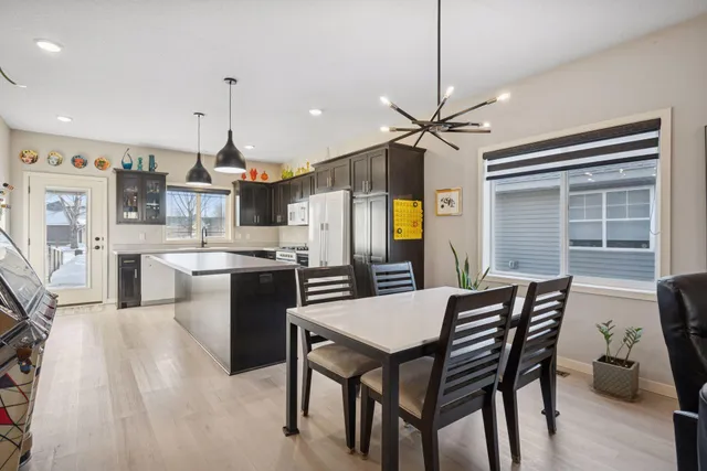 $350,000 | 706 Roosevelt Street South, Cambridge, MN 55008