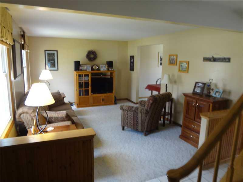 33 Hones Road Export, PA 15632 - Photo 9 of 15 Family Room.