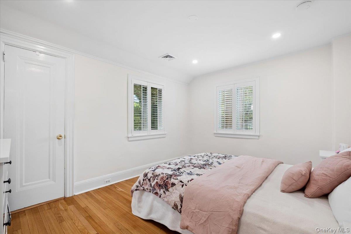 1187 Post Road Scarsdale, NY 10583 - Photo 11 of 22