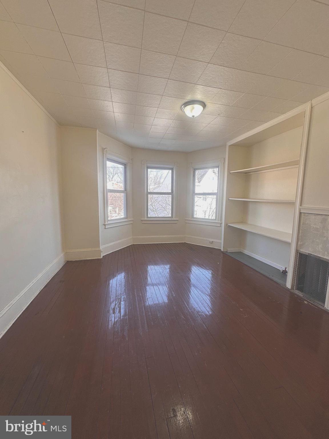 491 West Hanover Street Trenton, NJ 08618 - Photo 14 of 24