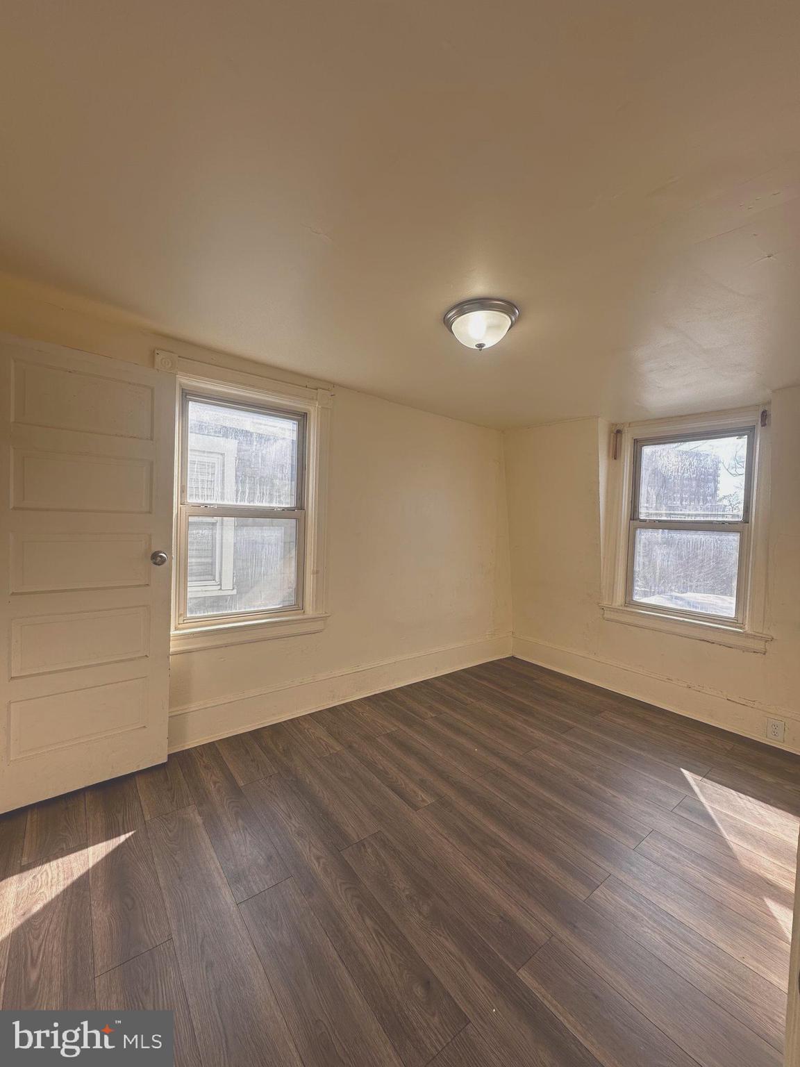 491 West Hanover Street Trenton, NJ 08618 - Photo 23 of 24