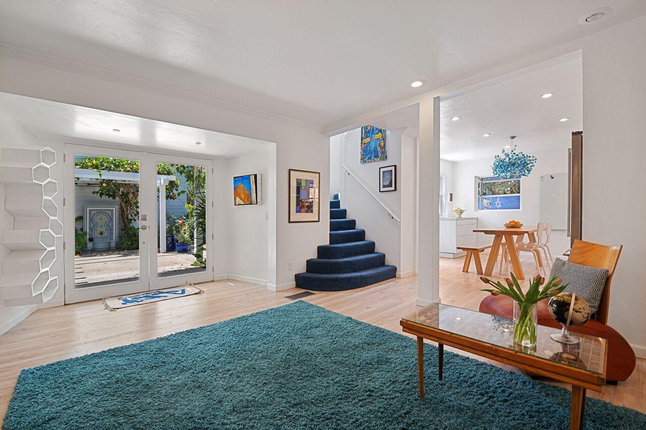 412 Lemon Grove Lane Montecito, CA 93108 - Photo 11 of 27 LemonGrove412.LivingRoom4