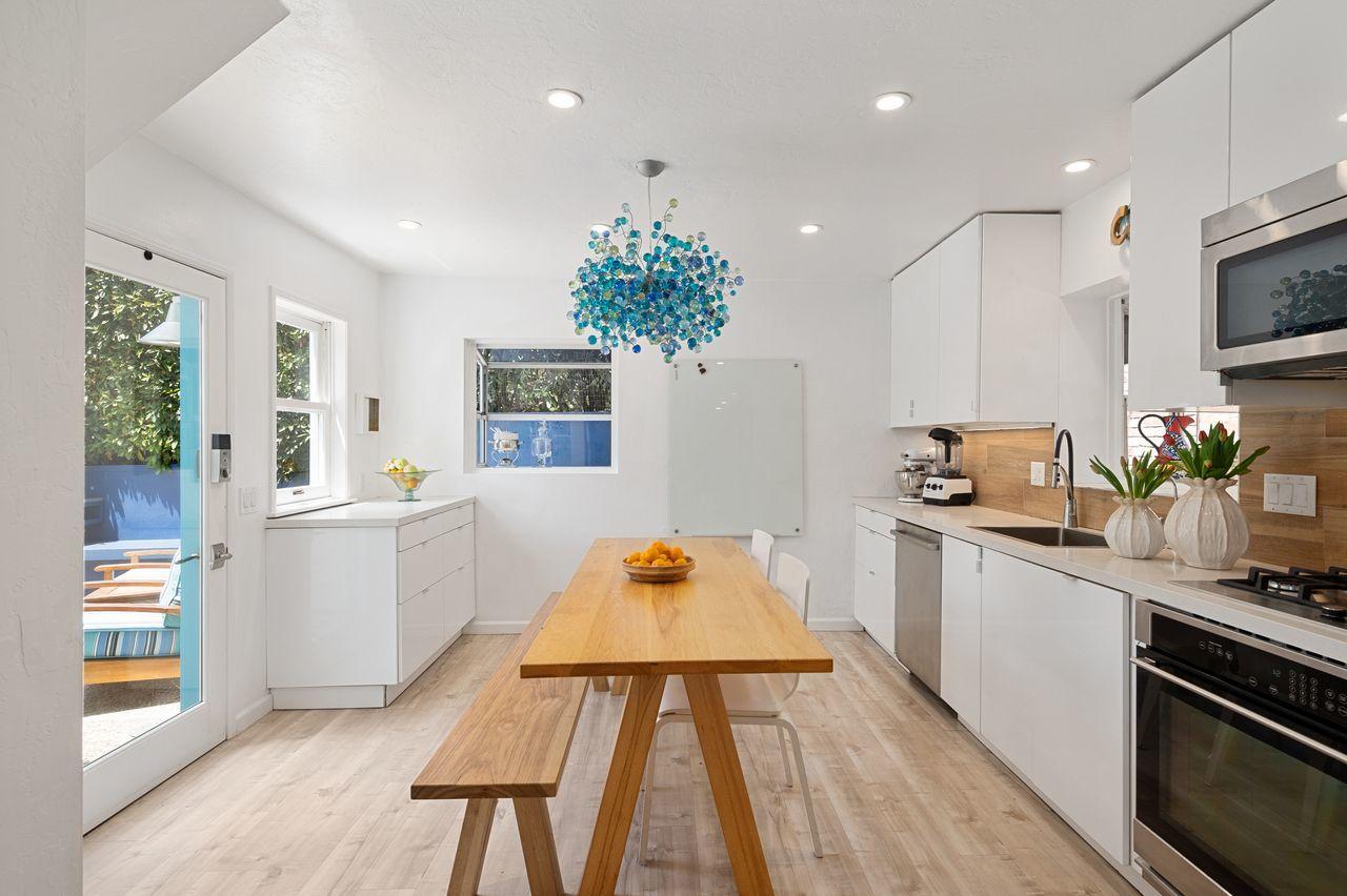 412 Lemon Grove Lane Montecito, CA 93108 - Photo 3 of 27 LemonGrove412.Kitchen2