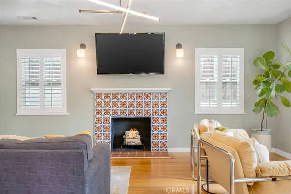 $1,175,000 | 3209 Bennett Drive, Los Angeles, CA 90068