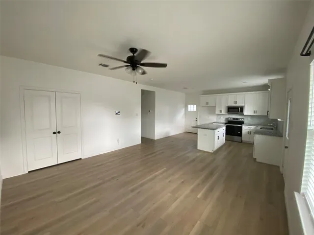 $1,600 | 7945 Sparta Street, Houston, TX 77028