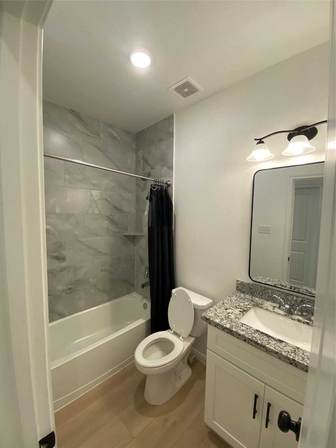 7945 Sparta Street Houston, TX 77028 - Photo 8 of 11