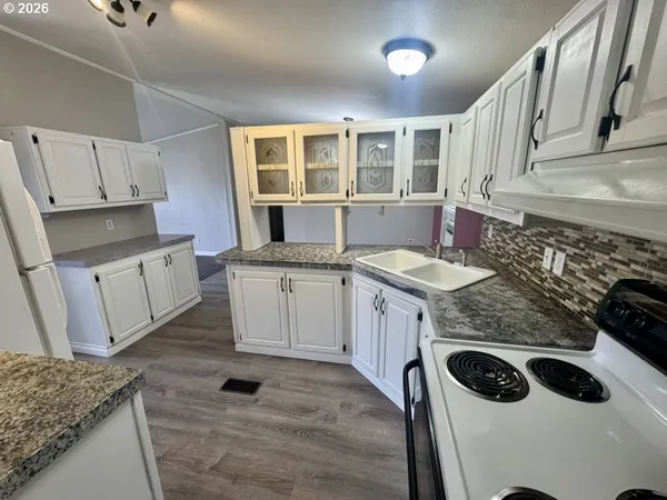 $265,000 | 160 Elizabeth Drive, Stanfield, OR 97875