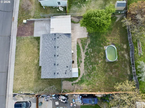 $265,000 | 160 Elizabeth Drive, Stanfield, OR 97875