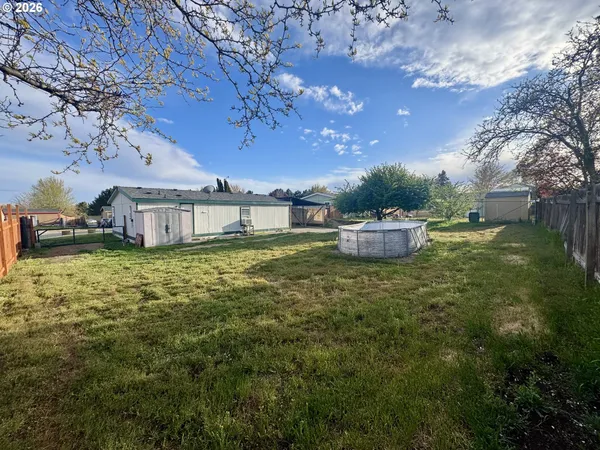 $265,000 | 160 Elizabeth Drive, Stanfield, OR 97875