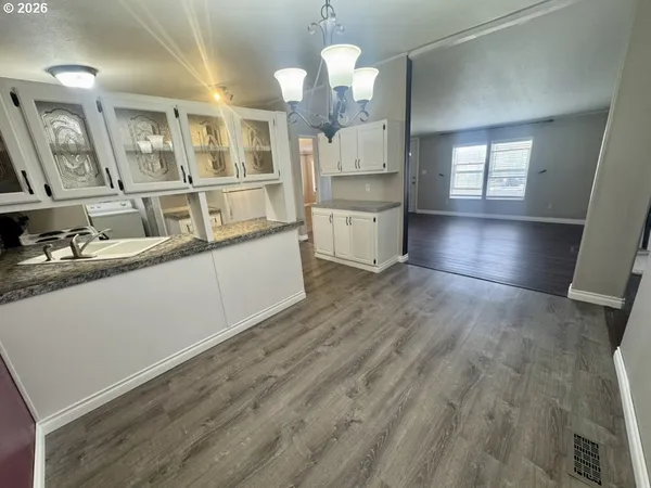 $265,000 | 160 Elizabeth Drive, Stanfield, OR 97875