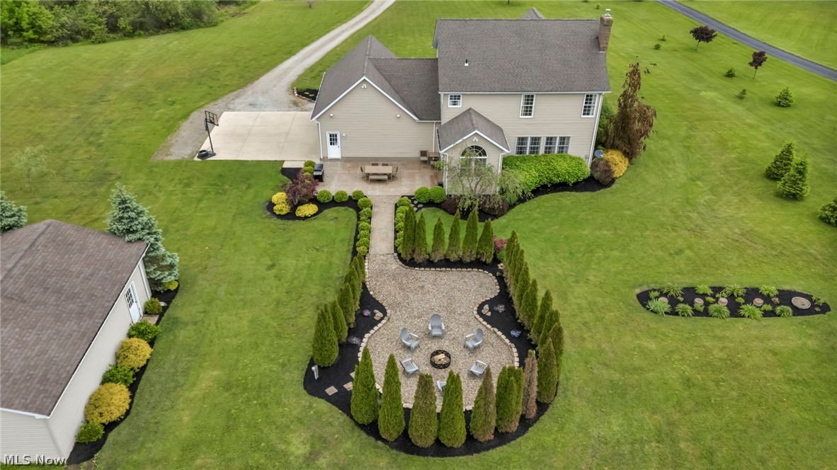 14353 Radcliffe Road Chardon, OH 44024 - Photo 6 of 50