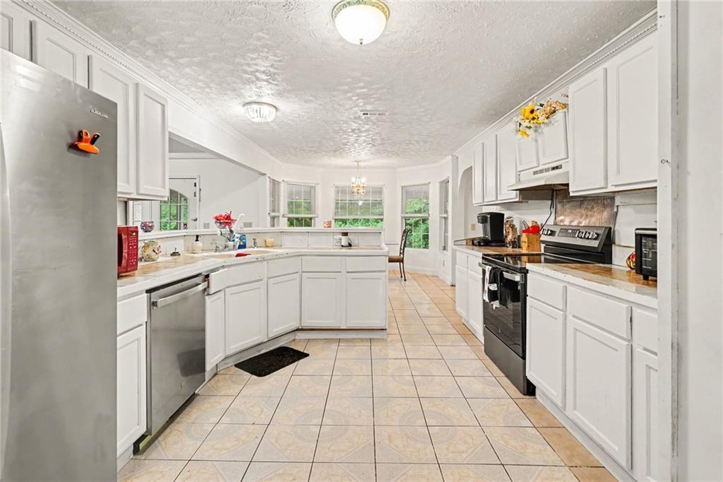 5667 Miller Grove Road Lithonia, GA 30058 - Photo 8 of 28