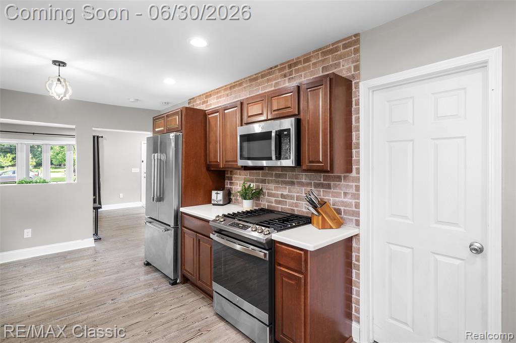 401 Center Street Carleton, MI 48117 - Photo 18 of 59