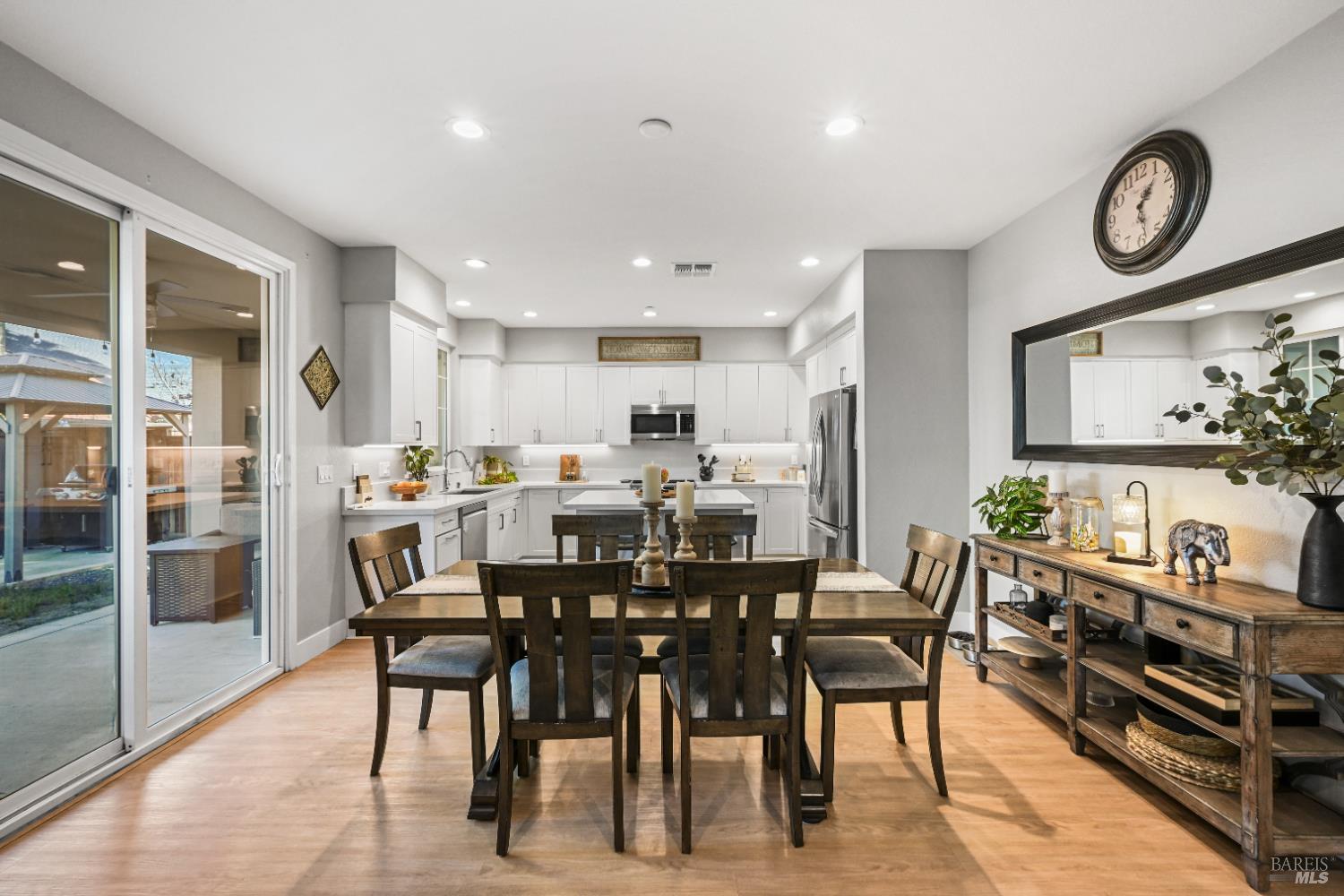 2617 Gable Street Santa Rosa, CA 95407 - Photo 16 of 57