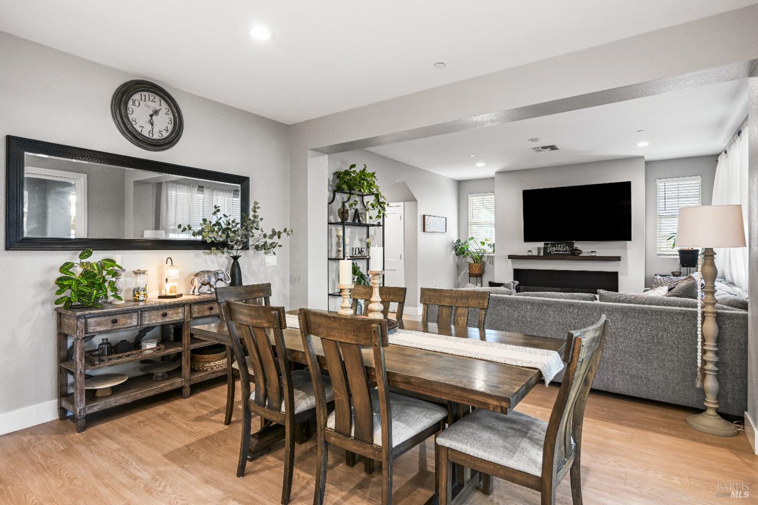 2617 Gable Street Santa Rosa, CA 95407 - Photo 19 of 57