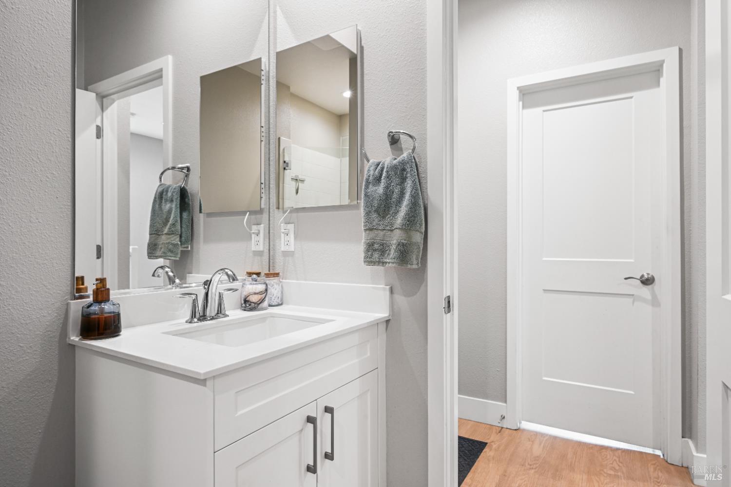 2617 Gable Street Santa Rosa, CA 95407 - Photo 10 of 57