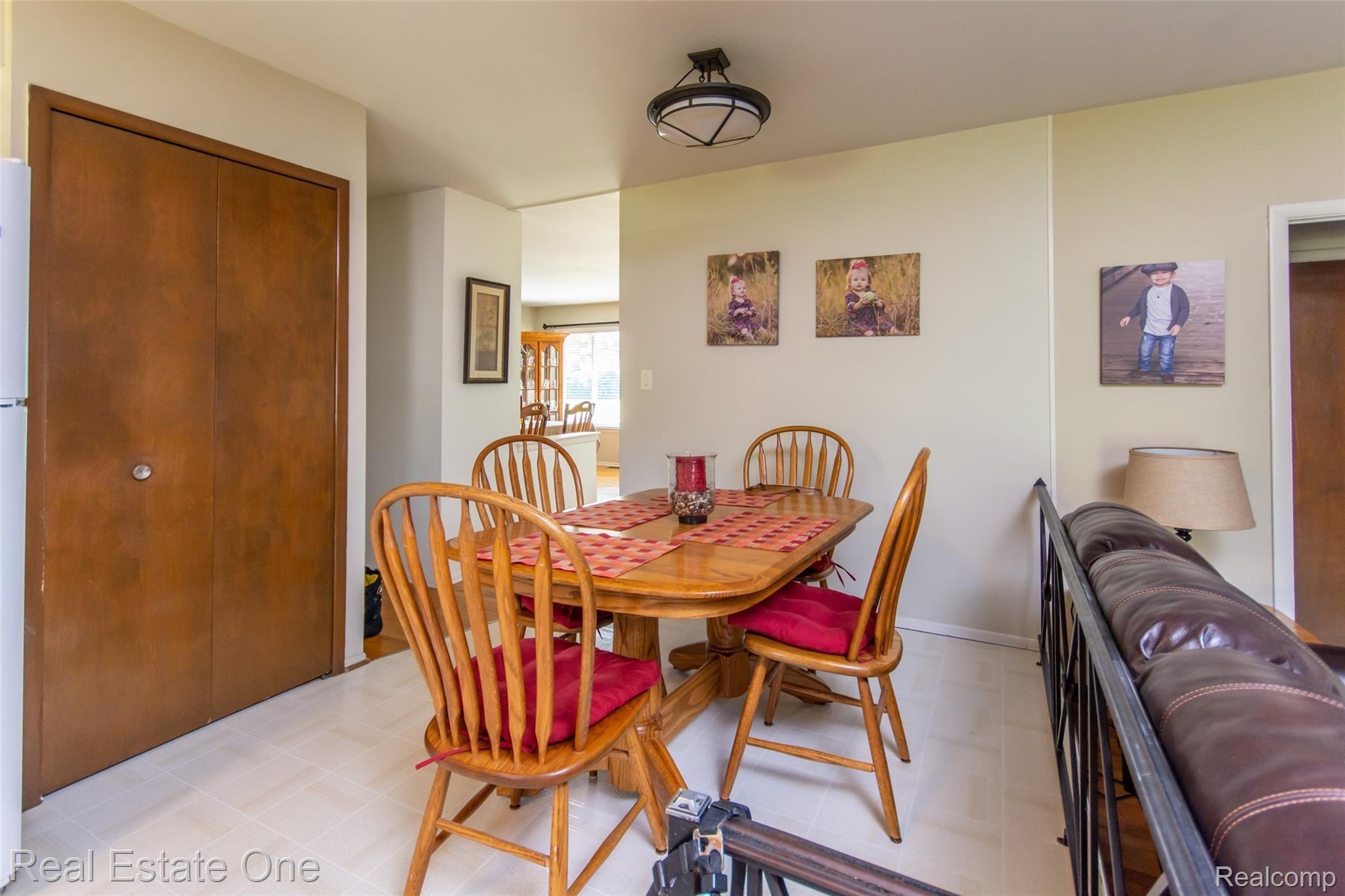 19279 Coachwood Road Riverview, MI 48193 - Photo 11 of 60 DSC_4464.jpg