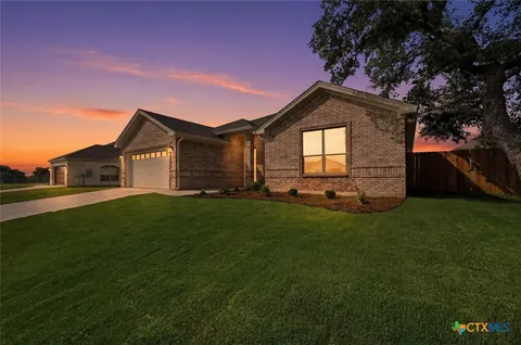 $409,950 | 111 Overlook Trail, Copperas Cove, TX 76522