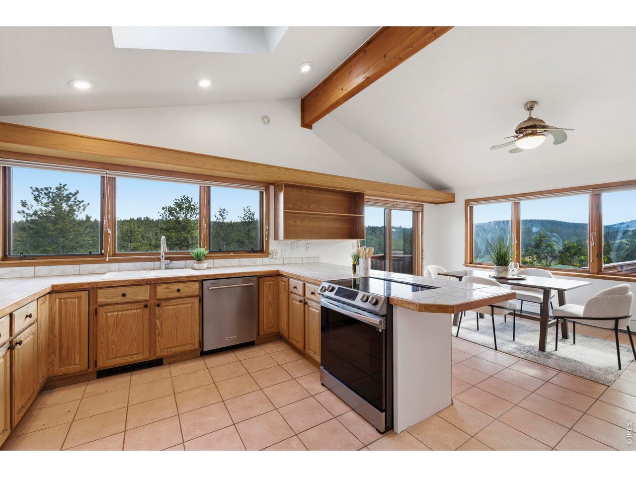 8238 Sugarloaf Road Boulder, CO 80302 - Photo 23 of 45 Open Kitchen