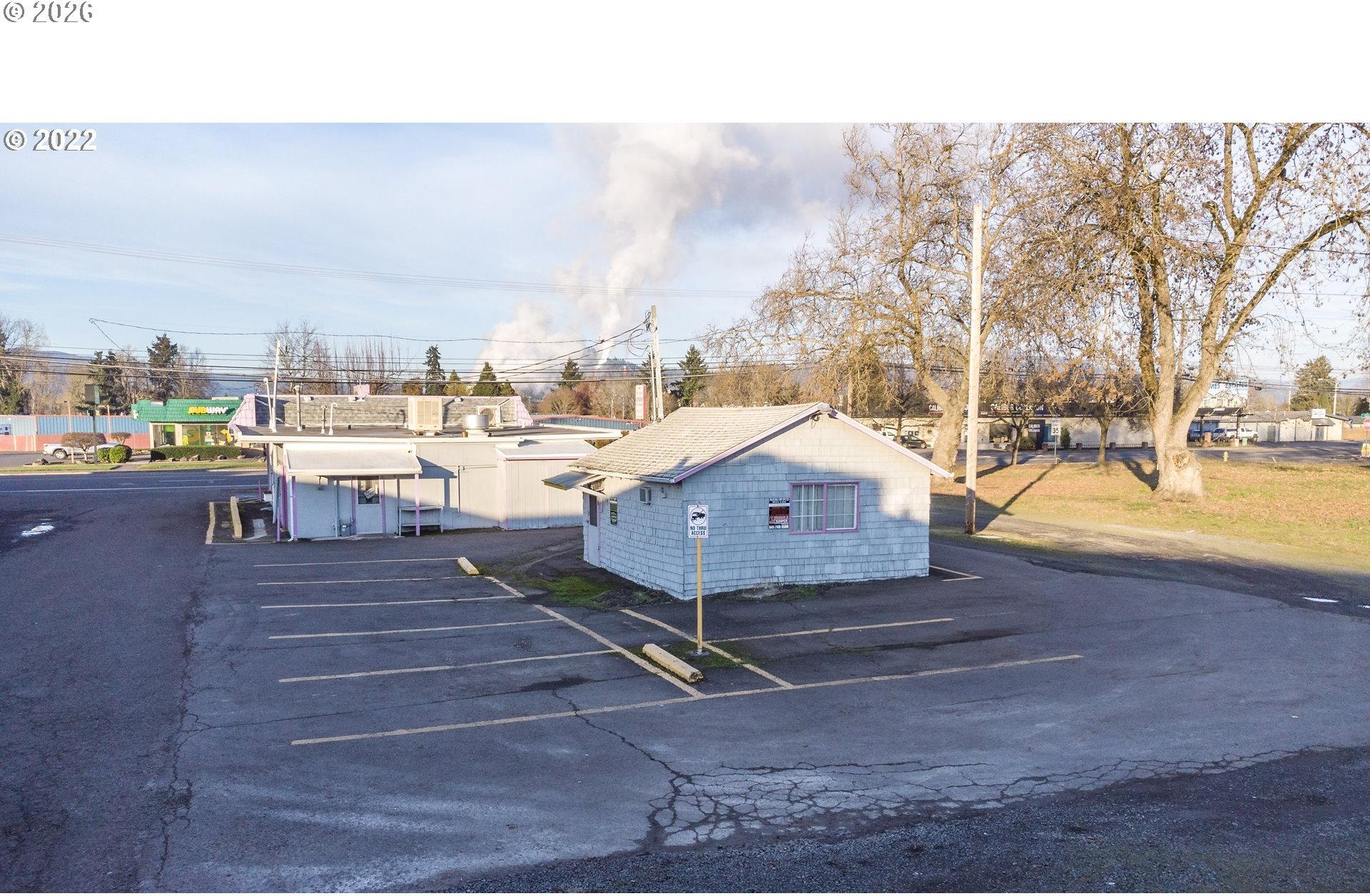 4265 Main Street Springfield, OR 97478 - Photo 27 of 31 Gallery Image 27