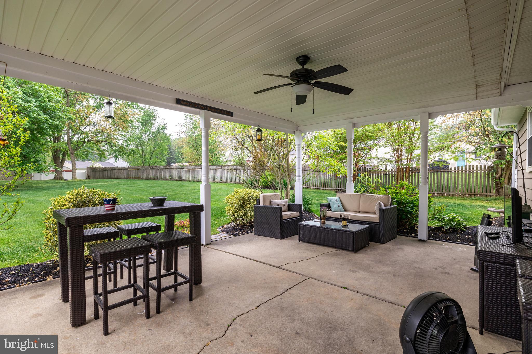 217 Farmington Road Delran, NJ 08075 - Photo 24 of 28 Covered Patio