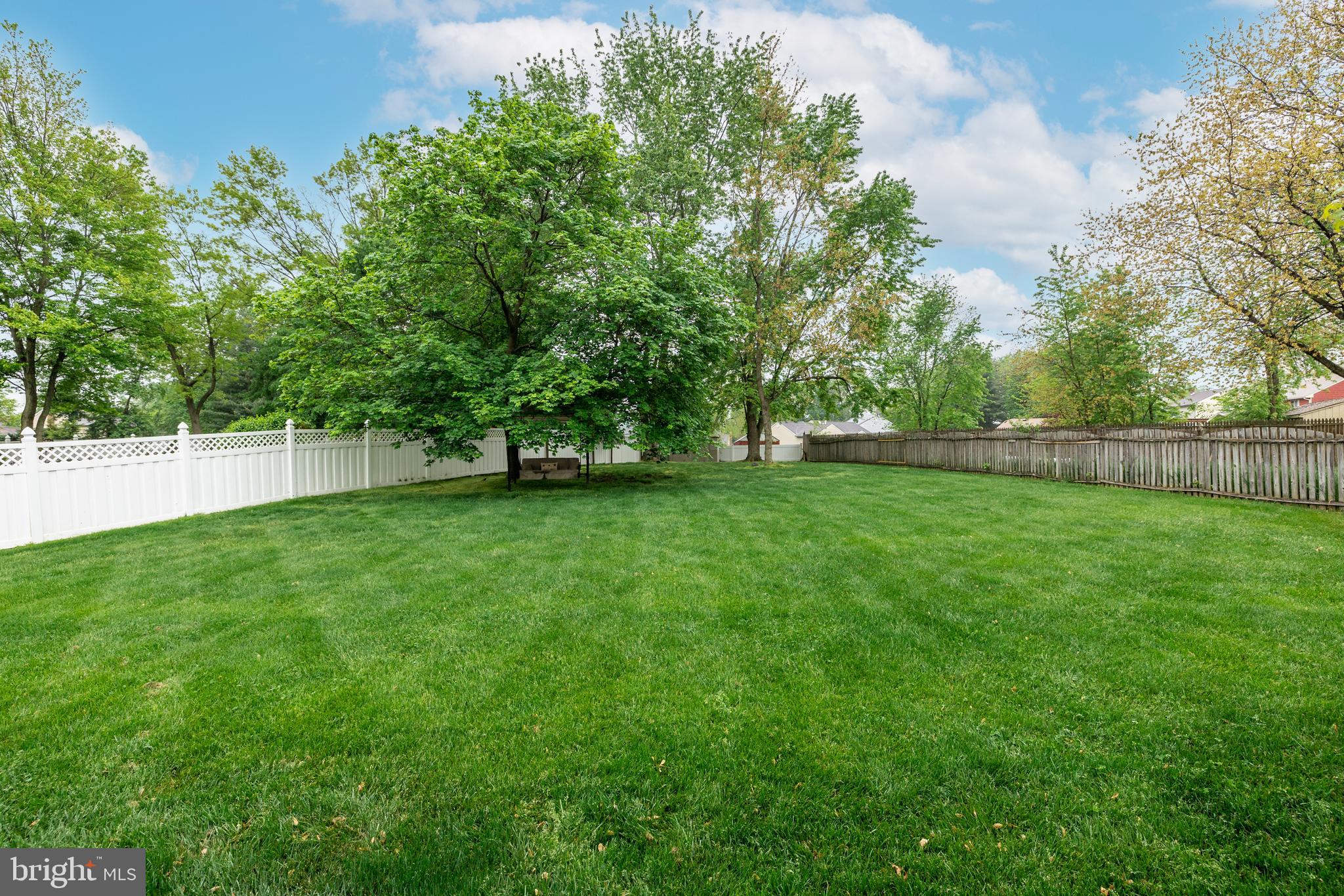 217 Farmington Road Delran, NJ 08075 - Photo 28 of 28 Backyard
