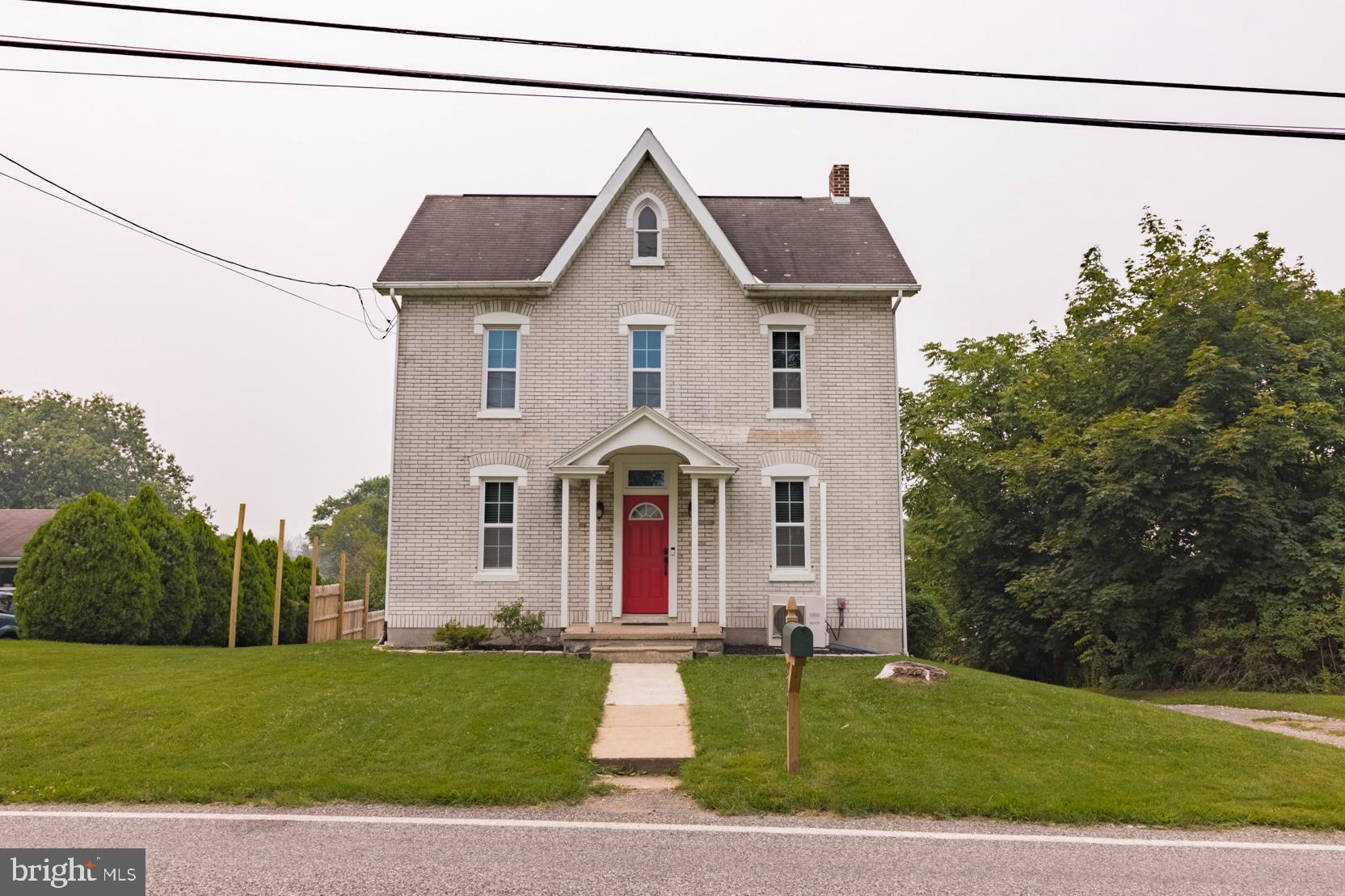 214 Niantic Road Barto, PA 19504 - Photo 1 of 40 Gallery Image 1