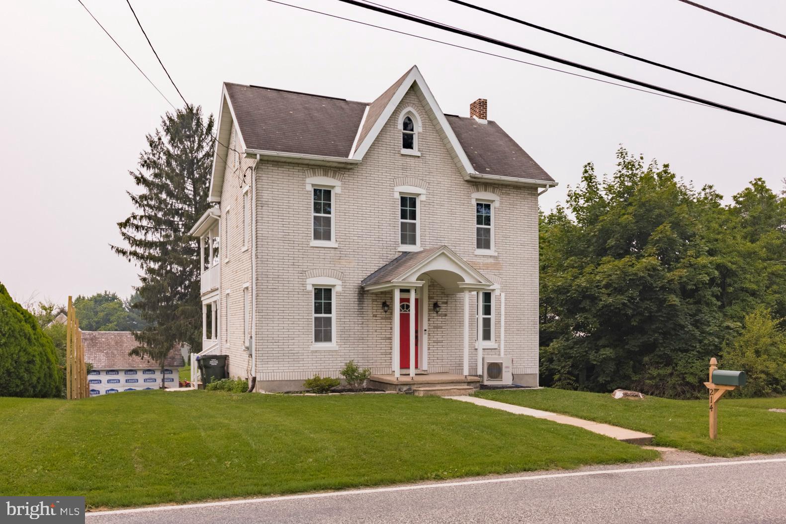 214 Niantic Road Barto, PA 19504 - Photo 3 of 40 Gallery Image 3