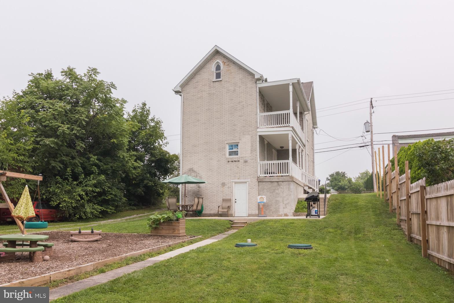 214 Niantic Road Barto, PA 19504 - Photo 37 of 40 Gallery Image 37