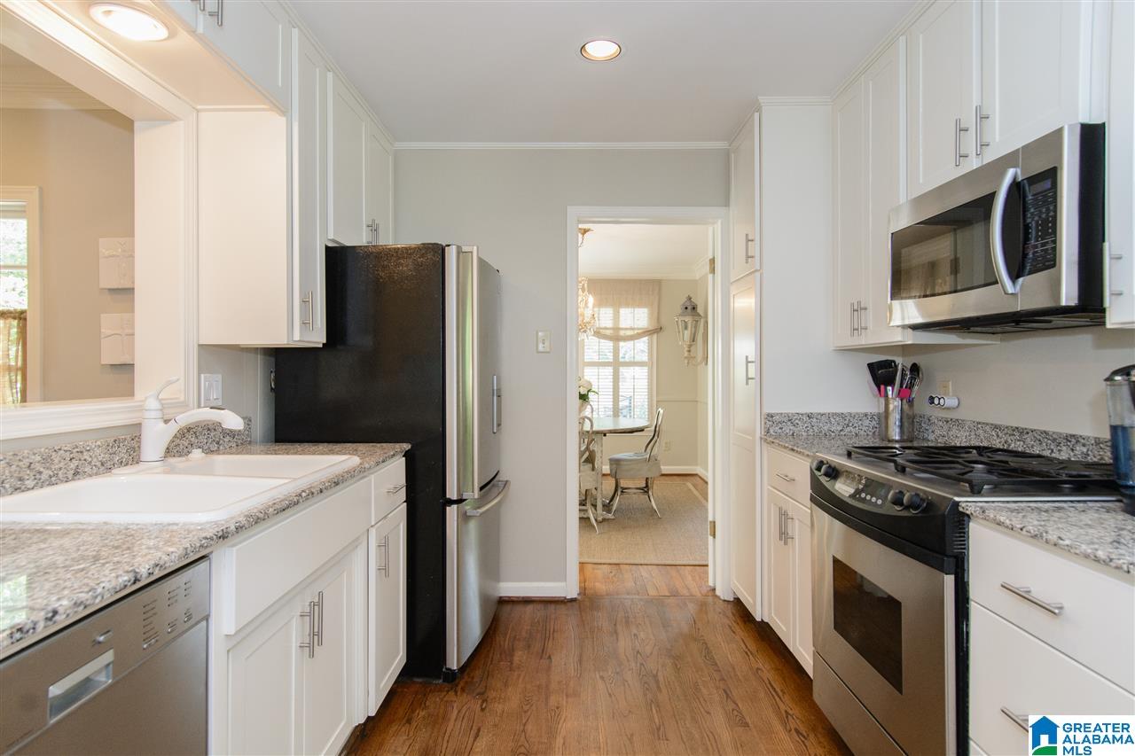 21 Clarendon Road Birmingham, AL 35213 - Photo 10 of 38