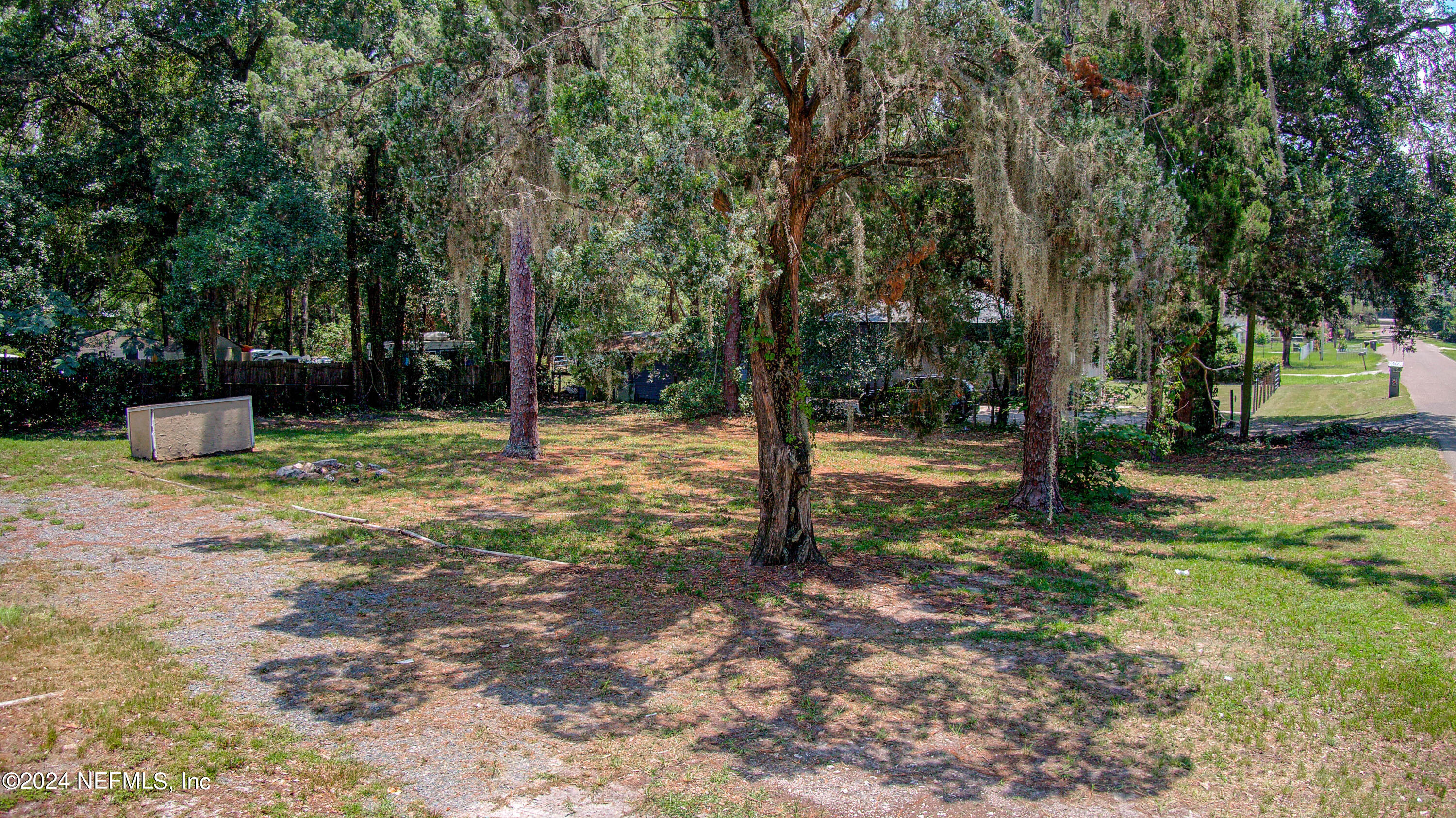 9249 Ridge Boulevard Jacksonville, FL 32208 - Photo 14 of 43 20240713-9249_Ridge_Blvd-54