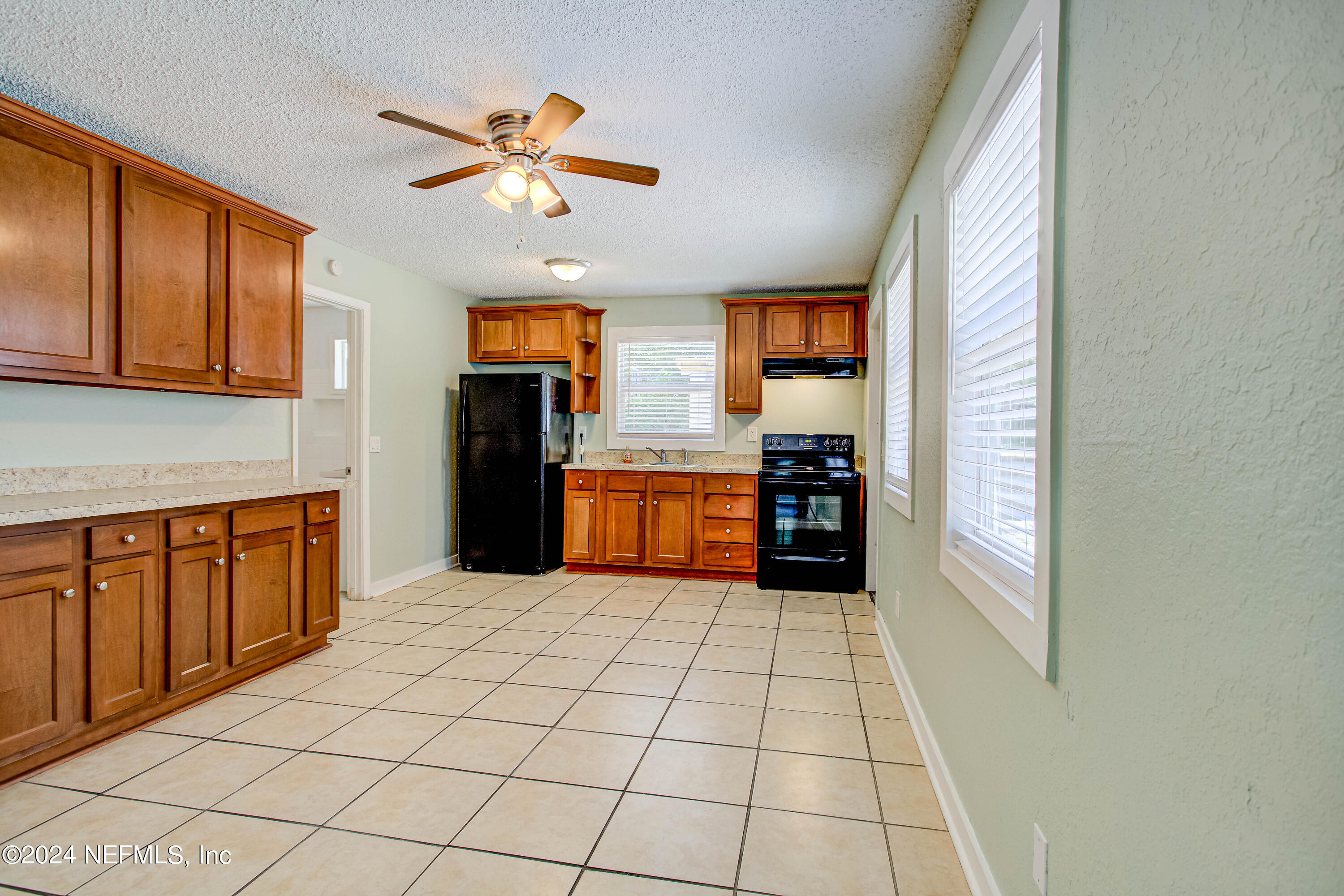 9249 Ridge Boulevard Jacksonville, FL 32208 - Photo 23 of 43 20240713-9249_Ridge_Blvd-13